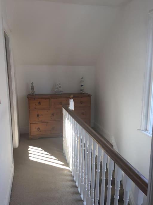 Spacious 5 Large Bedroom Victorian House - Beach 2 Miles Poole Exterior foto